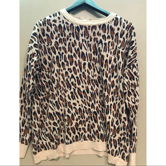 H&M | Cheetah Print Sweater with Zipper Detail | L - Picture 2 of 4